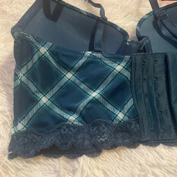 Adore me meissa push up Hamilton place set - Picture 11 of 13